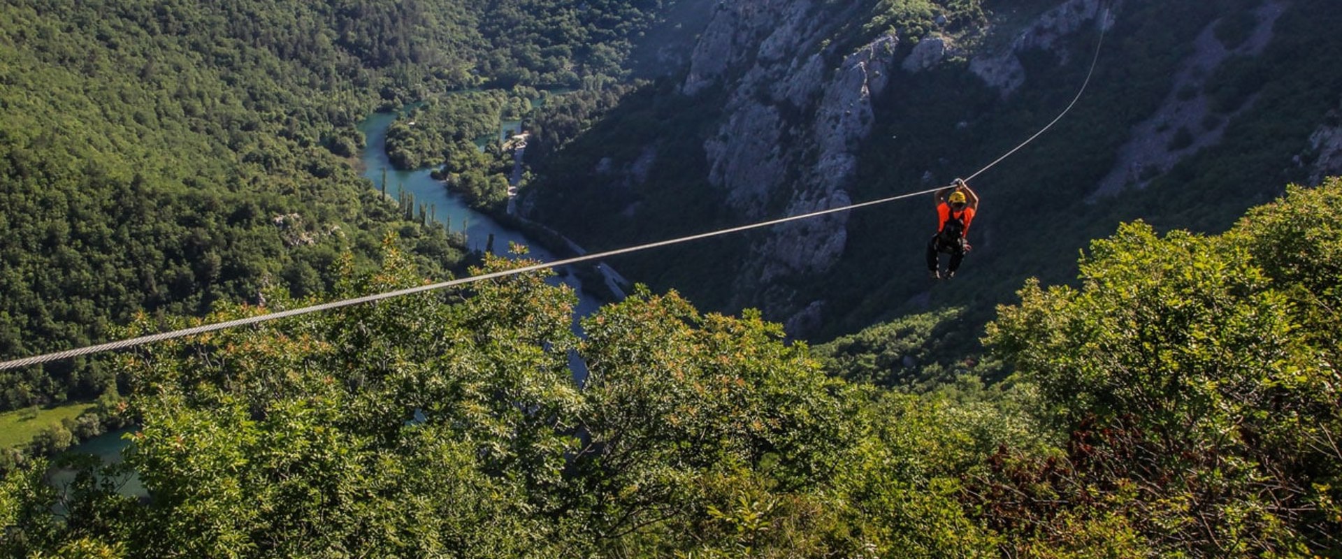 What are the top 10 ziplines in the world?